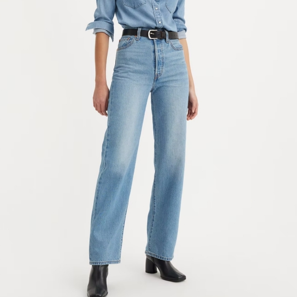 LEVIS Ribcage Ankle Straight